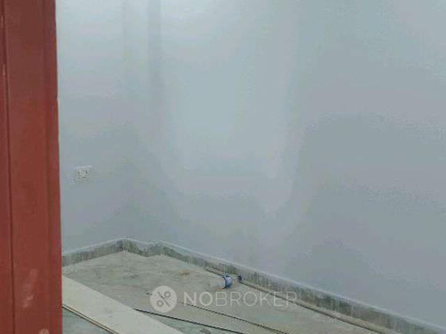 Property for rent in Deri
