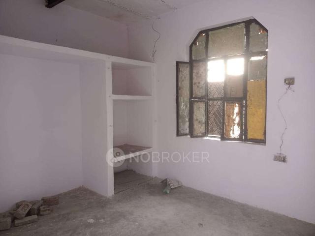 Property for rent in West Delhi, Deri