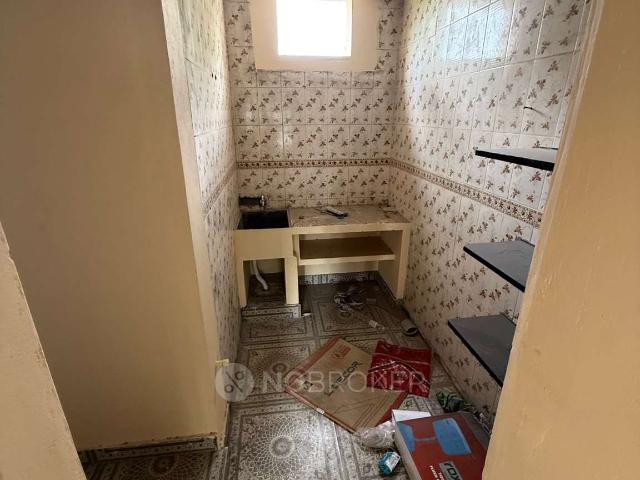Property for rent in Kayamkulam, Tamil Nadu