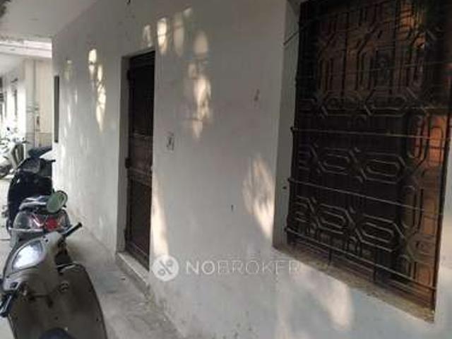 Property for rent in North West Delhi, Deri