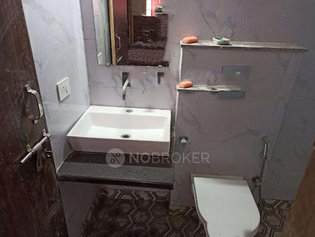 Property for rent in West Delhi, Deri