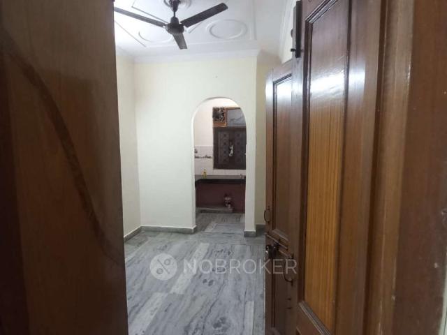 Property for rent in North Delhi, Deri