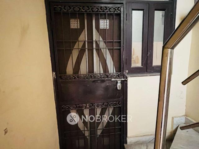 Property for rent in Hariana