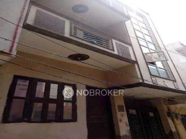 Property for rent in Hariana