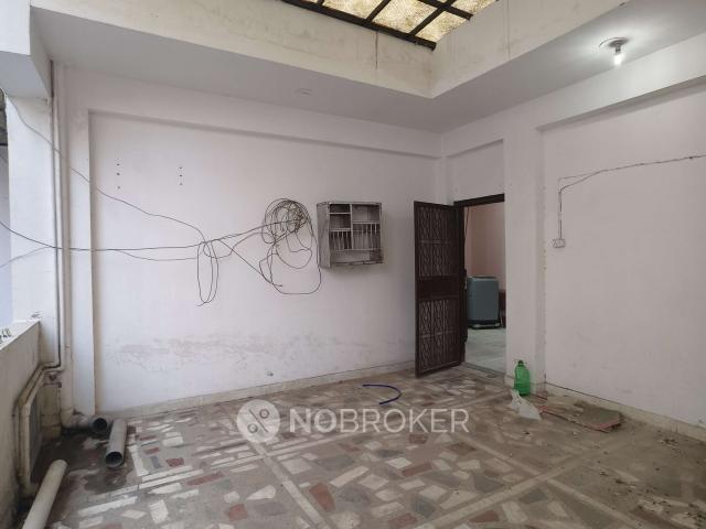 Property for rent in Hariana