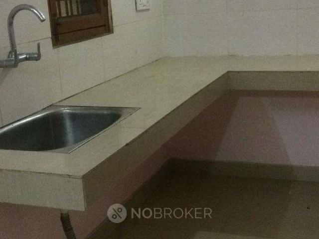 Property for rent in Hariana