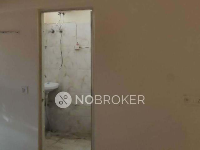 Property for rent in Hariana