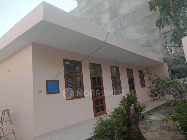 Property for rent in Hariana