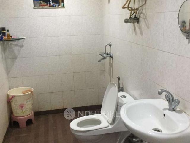 Property for rent in Hariana