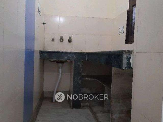 Property for rent in Hariana
