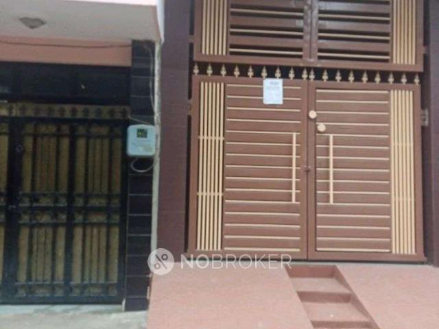 Property for rent in Hariana