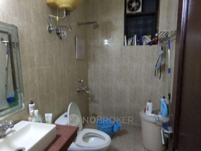 Property for rent in Hariana
