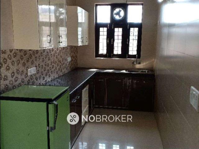 Property for rent in Hariana