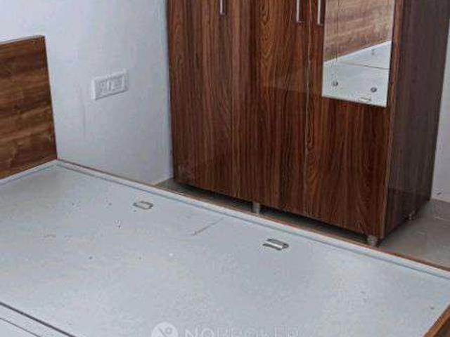 Property for rent in Hariana