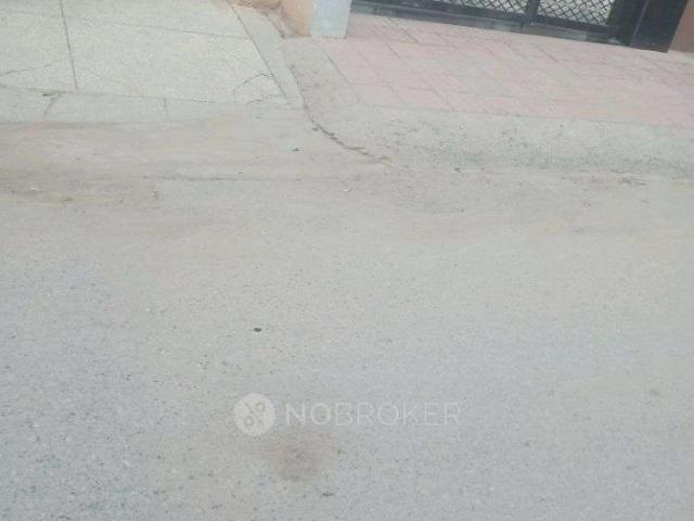 Property for rent in Hariana