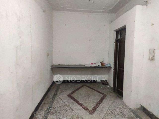 Property for rent in Hariana