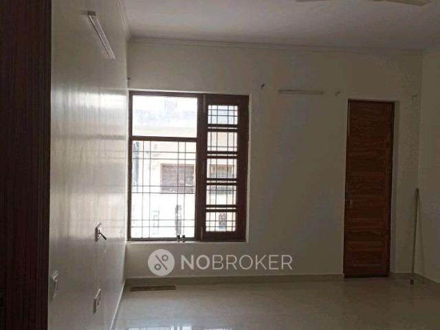 Property for rent in Hariana