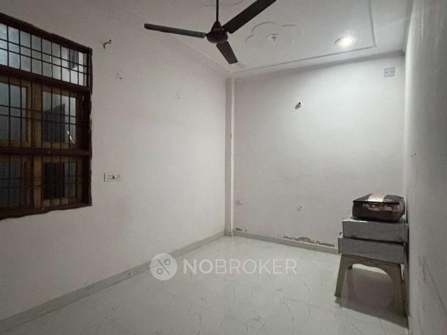 Property for rent in Hariana
