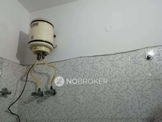 Property for rent in Hariana