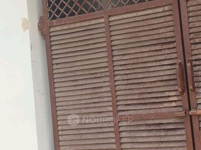 Property for rent in Hariana