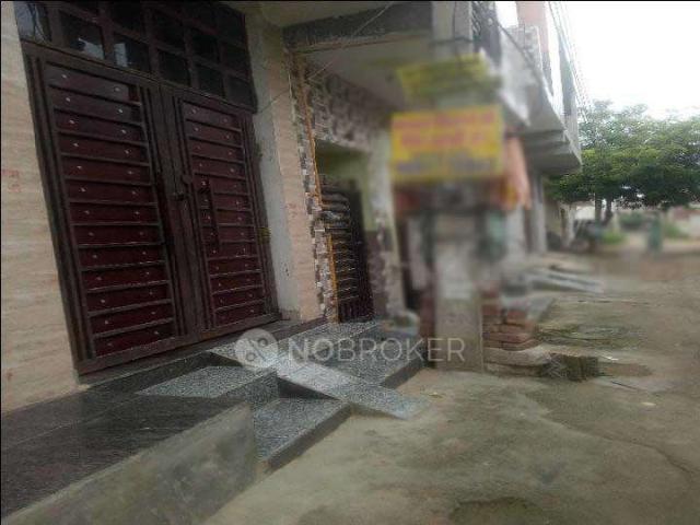 Property for rent in Hariana