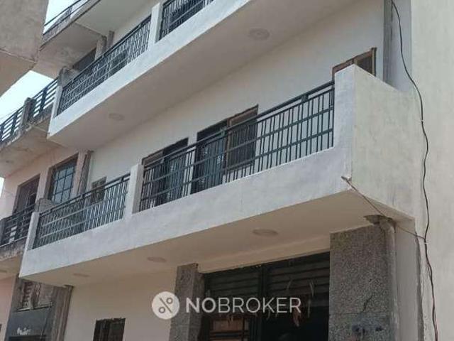 Property for rent in Hariana