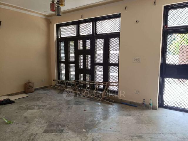 Property for rent in Hariana