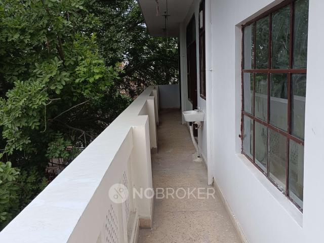 Property for rent in Hariana