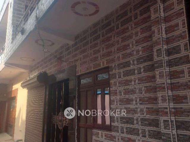 Property for rent in Hariana