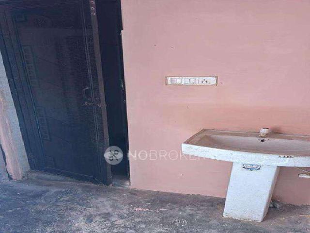 Property for rent in Hariana
