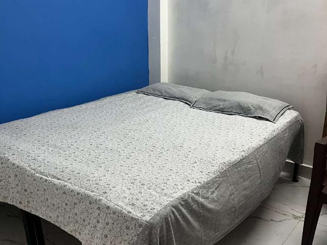 Property for rent in East Delhi, Deri
