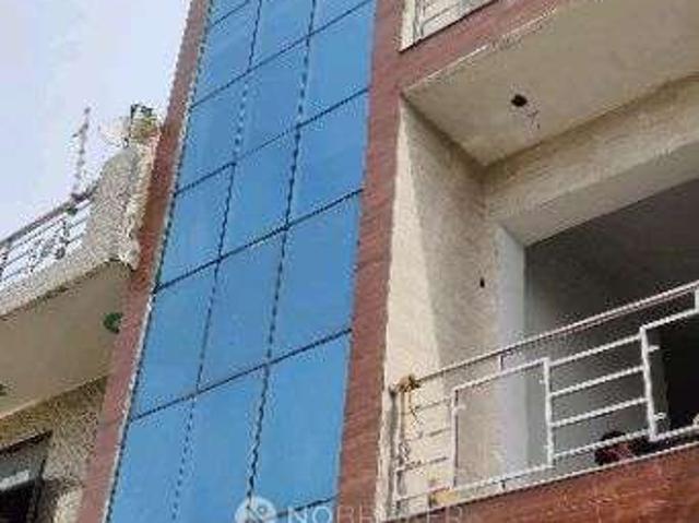 Property for rent in Hariana
