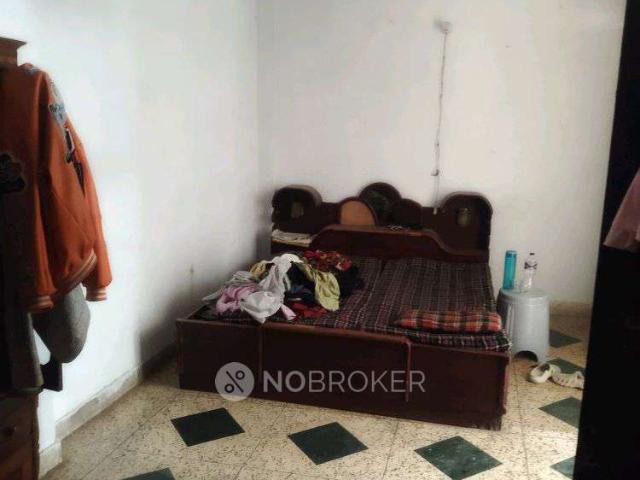Property for rent in West Delhi, Deri