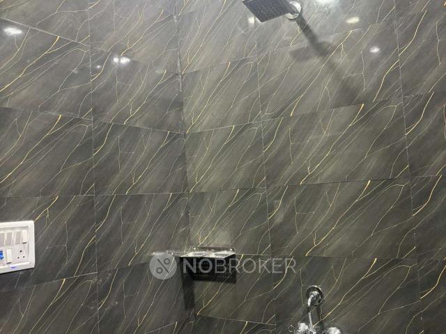 Property for rent in West Delhi, Deri