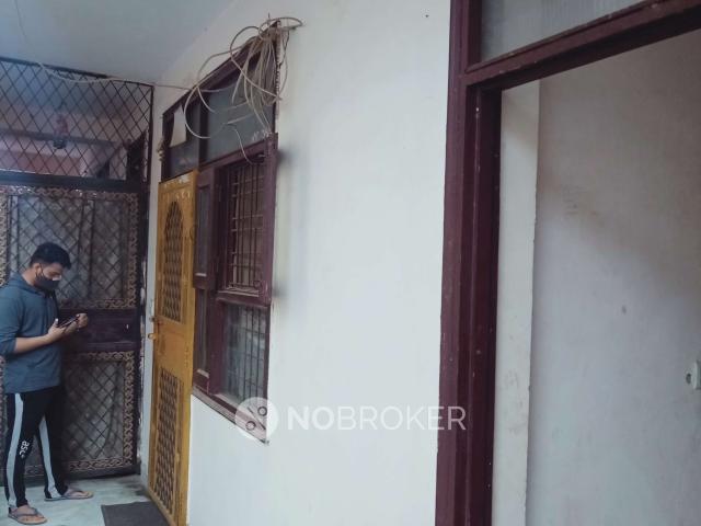 Property for rent in Kishangarh, Delhi