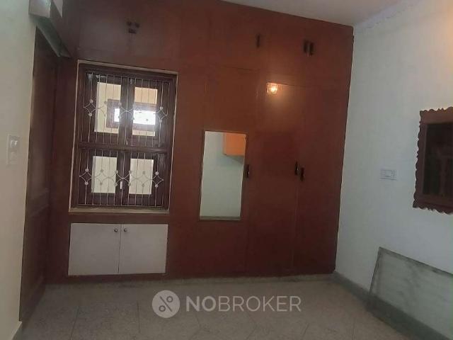 Property for rent in West Delhi, Deri