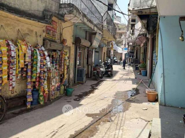 Property for rent in Vikaspuri, Delhi