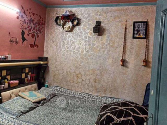 House for sale in West Delhi, Deri