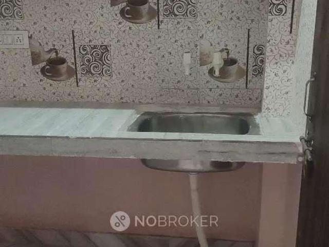 House for sale in Hariana