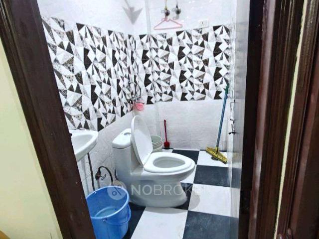 House for sale in South Delhi, Deri