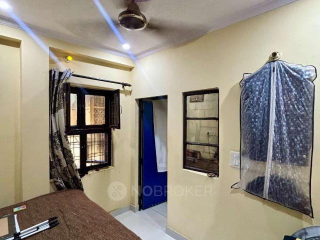 House for sale in South West Delhi, Deri