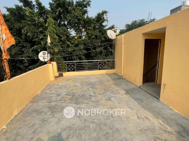 House for sale in South West Delhi, Deri
