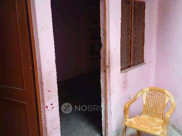 House for sale in South West Delhi, Deri