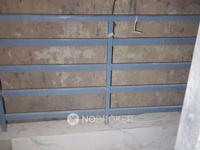 House for sale in Deri