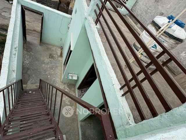 House for sale in South West Delhi, Deri