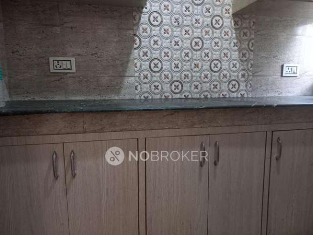 House for sale in West Delhi, Deri