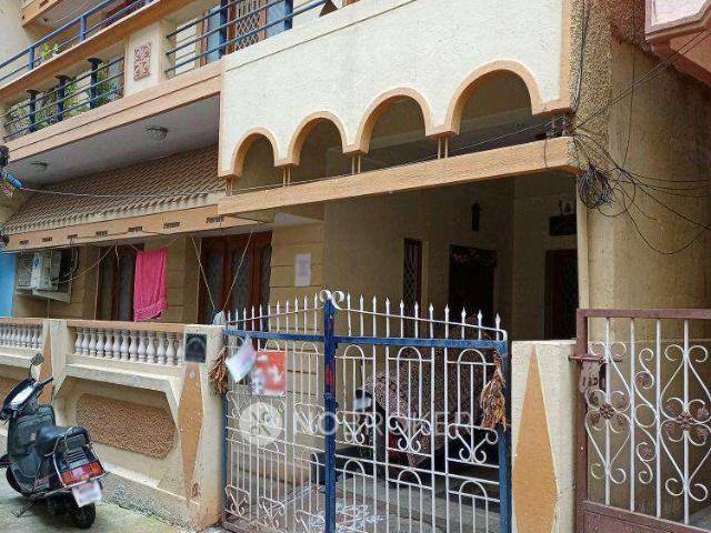 House for sale in Bangalore North, Cox Town - Bangalore