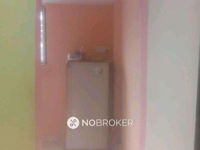 House for sale in Mangalwar Peth, Pune