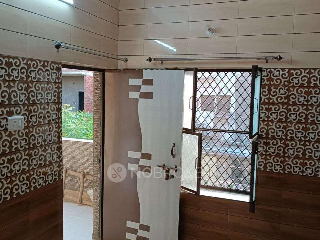 House for sale in Rajendra Nagar, Ghaziabad