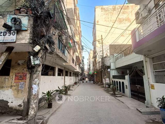 House for sale in Deri